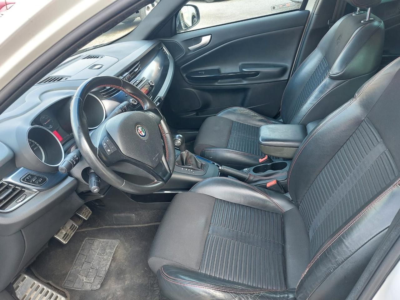 Alfa Romeo Giulietta 2.0 JTDm-2 170 CV TCT STUPENDA