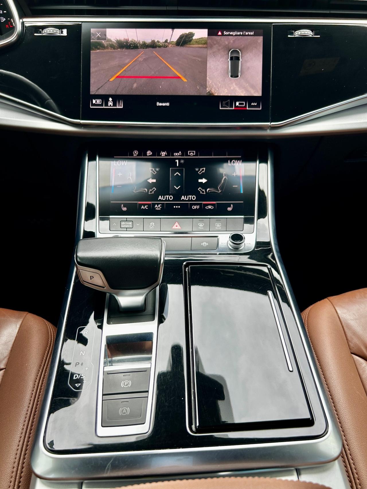 Audi Q8 50 TDI 286 CV quattro tiptronic Sport