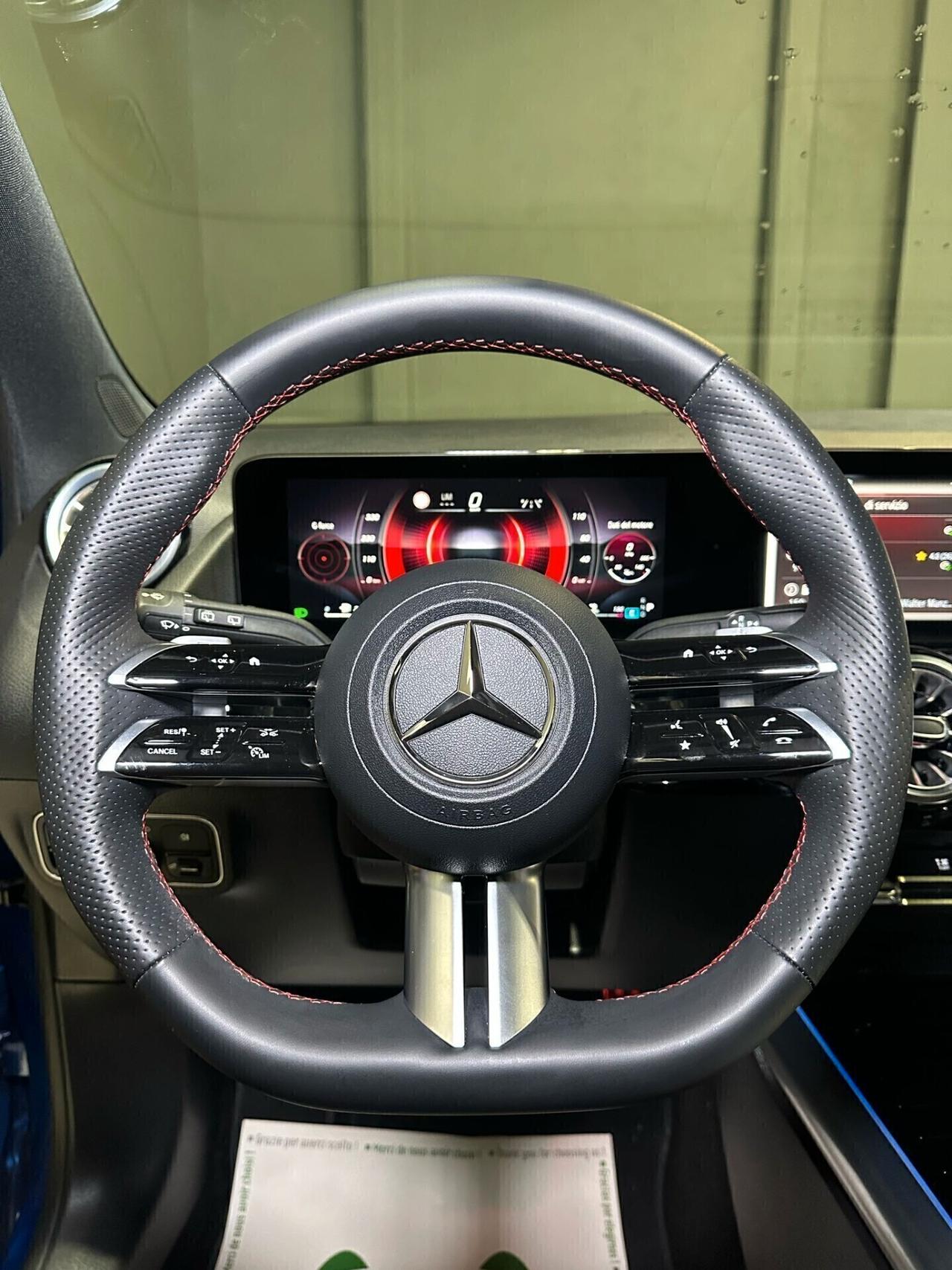 Mercedes-benz GLA 200 4Matic AMG Line Premium Plus NEW MODEL 2024/25