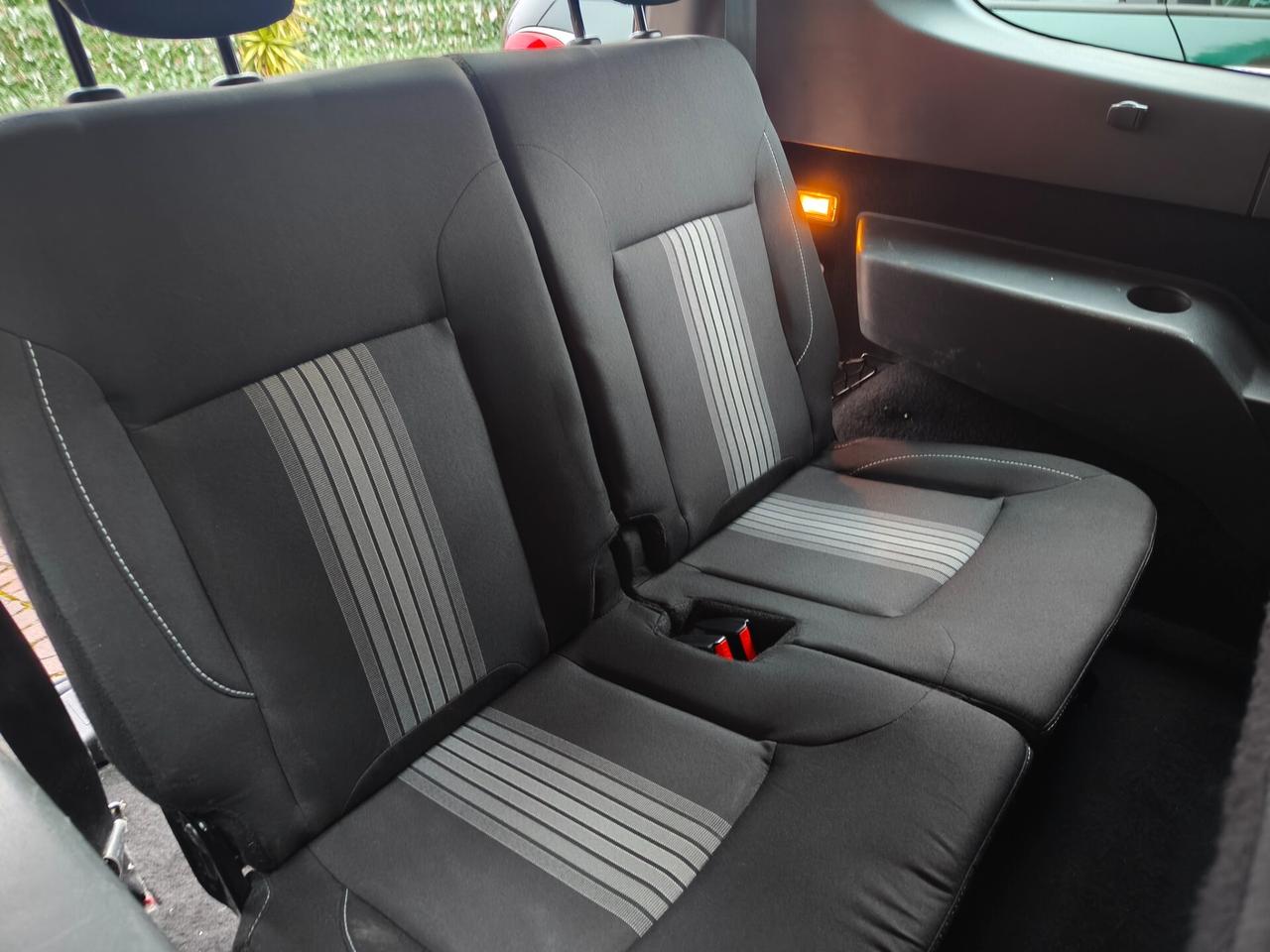 Dacia Lodgy Stepway 1.5 dCi 8V 110CV Start&Stop 7 posti