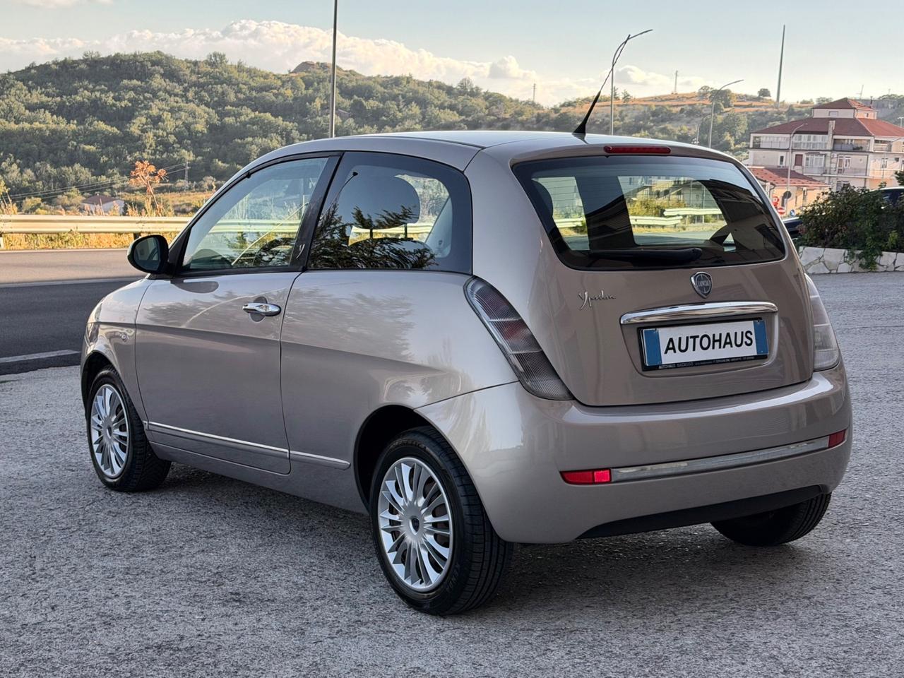 Lancia Ypsilon 1.2 69 CV Platino - SOLI 31.000KM