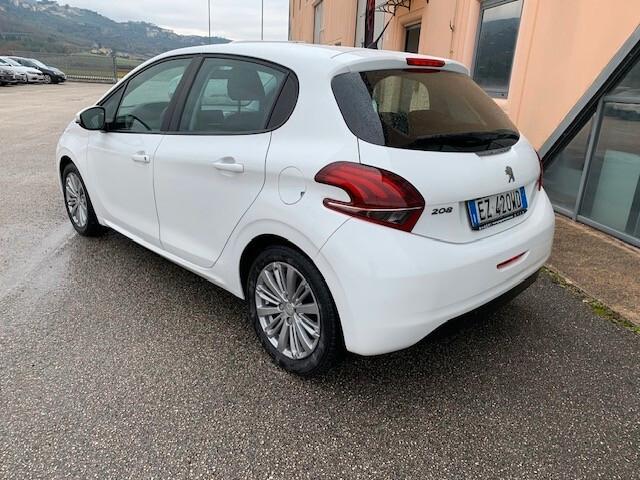 Peugeot 208 BlueHDi 75 5 porte Allure