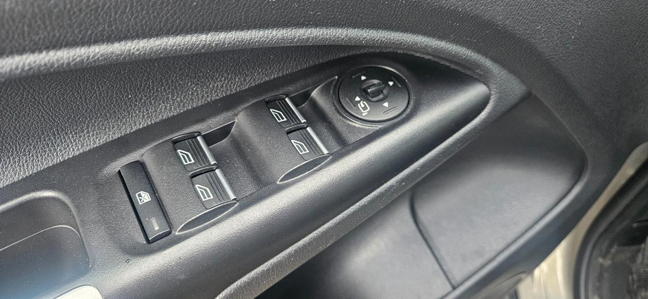 Ford Tourneo Connect maxi 7 posti 1.5 TDCi 120 CV Titanium