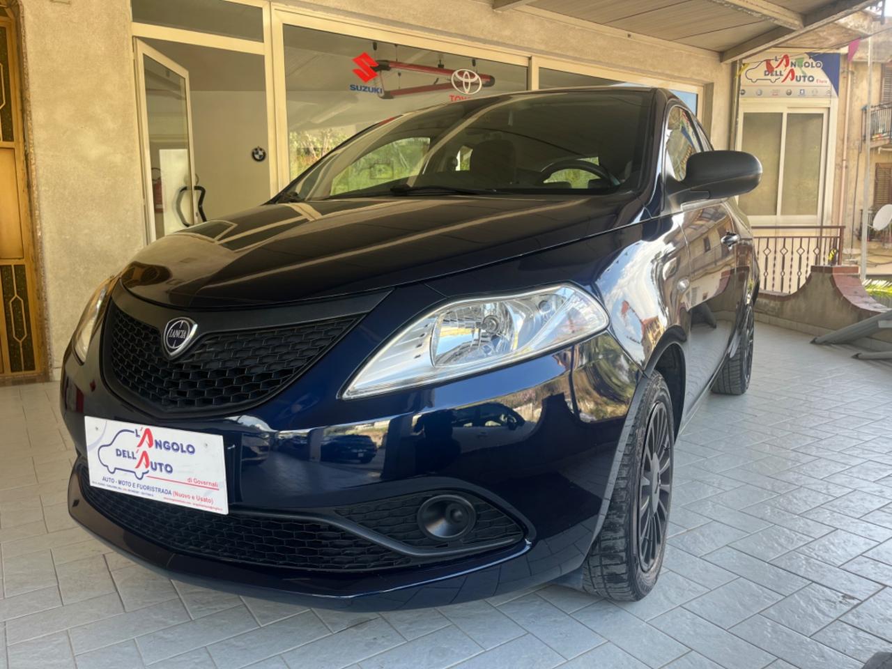Lancia Ypsilon 1.2 69 CV 5 porte Elefantino Blu