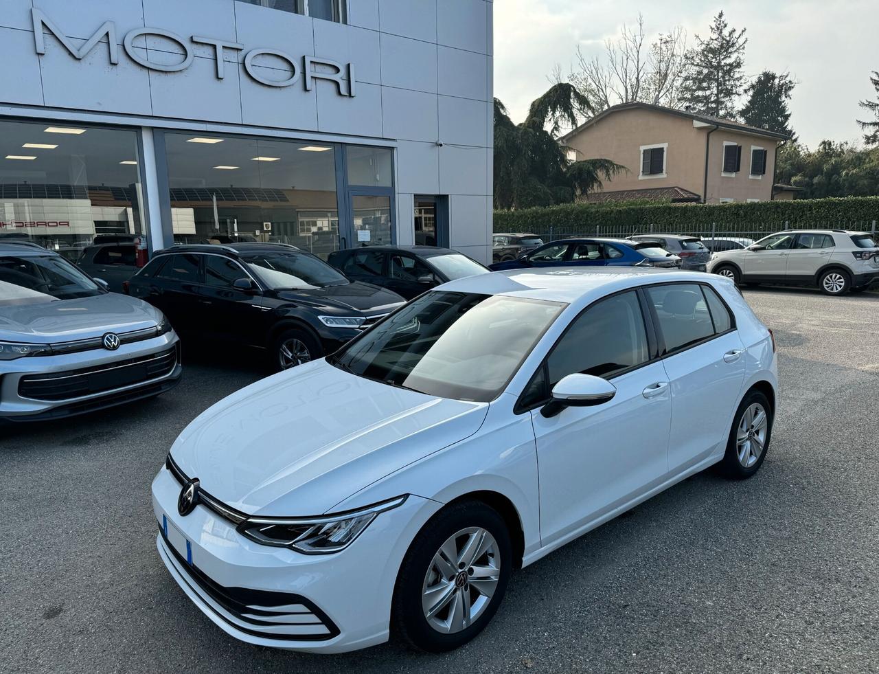 Volkswagen Golf 1.5 etsi evo Life 130cv DSG-Service VW/NO VINCOLI