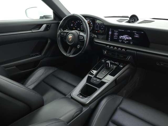 Porsche 992 coupe 3.0 carrera 4s auto