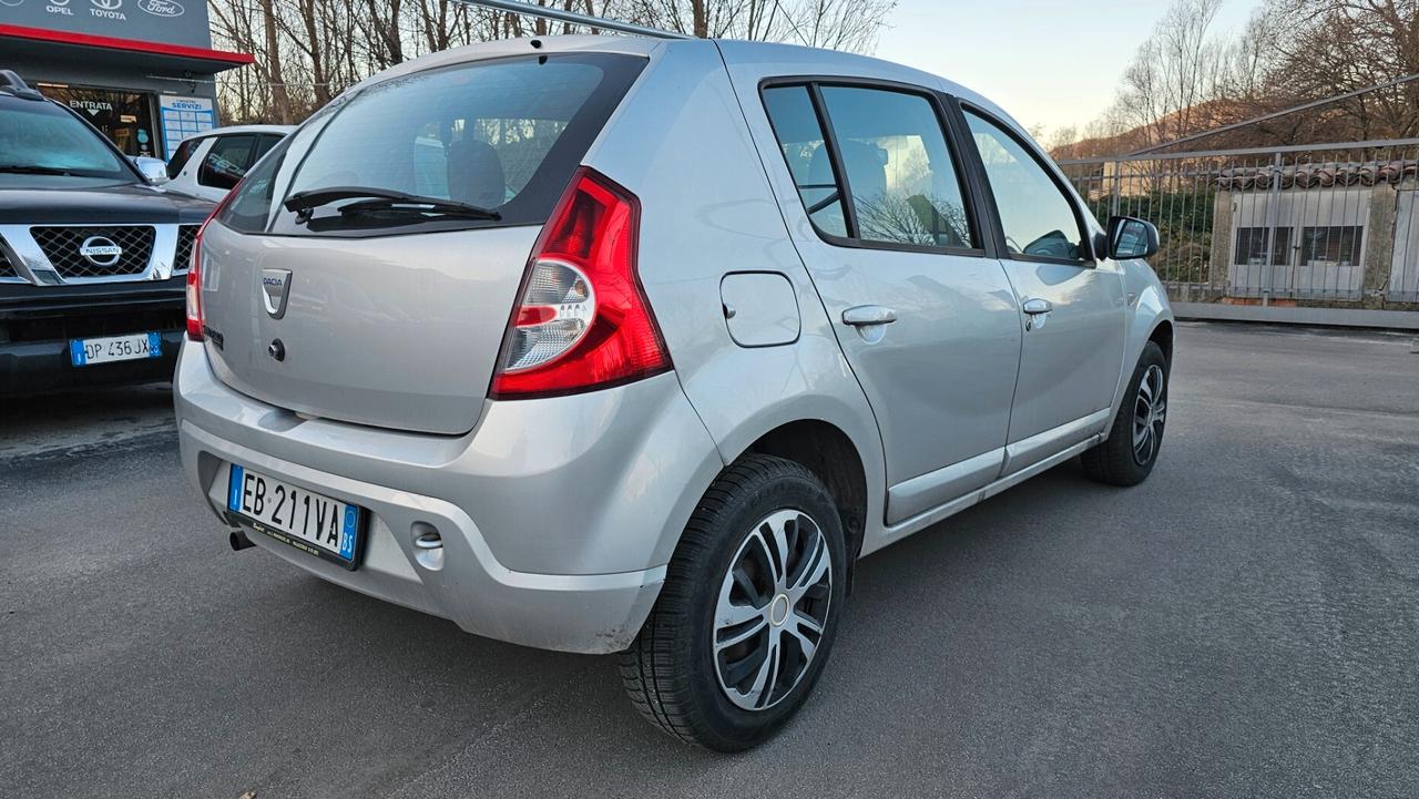 Dacia Sandero 1.4 8V GPL per NEOPATENTATI