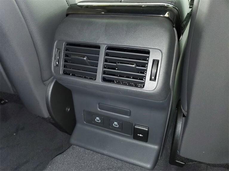 Land Rover Range Velar 2.0 I4 PHEV 404 CV S NOLEGGIO LUNGO TERMINE - LEASING FULL INCLUSIVE