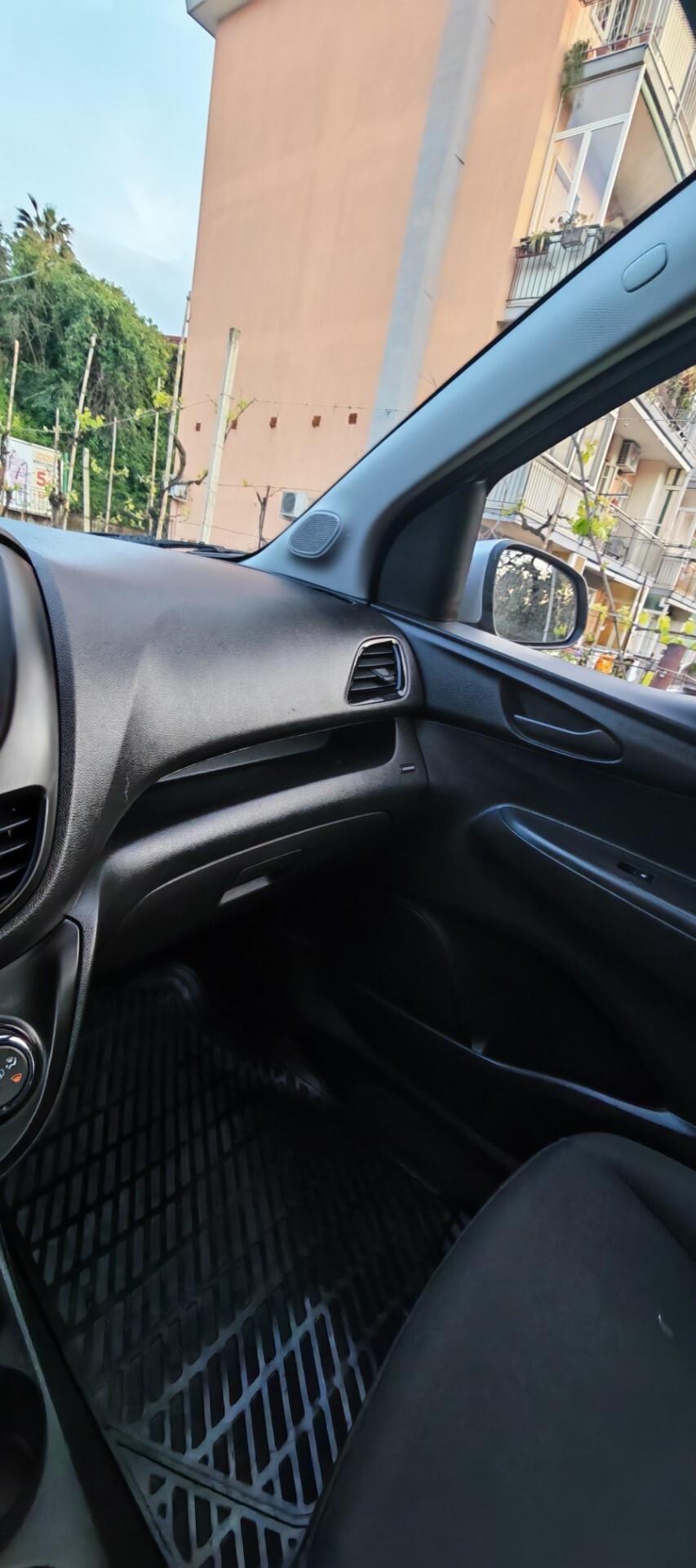 Opel Karl 1.0 Benzina ZONA VOMERO PERFETTA bb