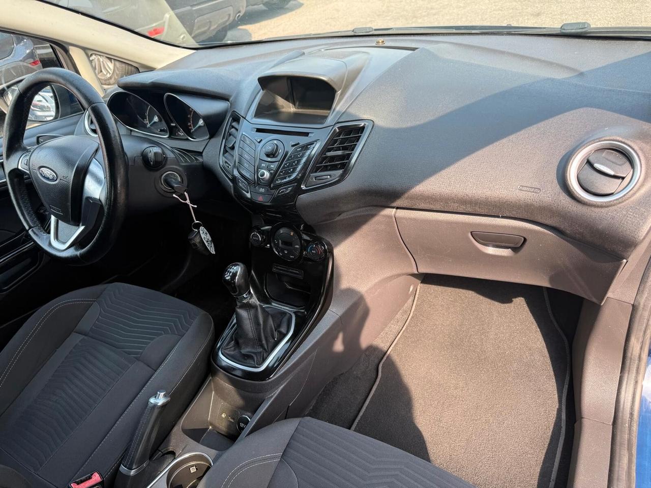 Ford Fiesta 1.5 TDCi 75CV 5 porte Titanium