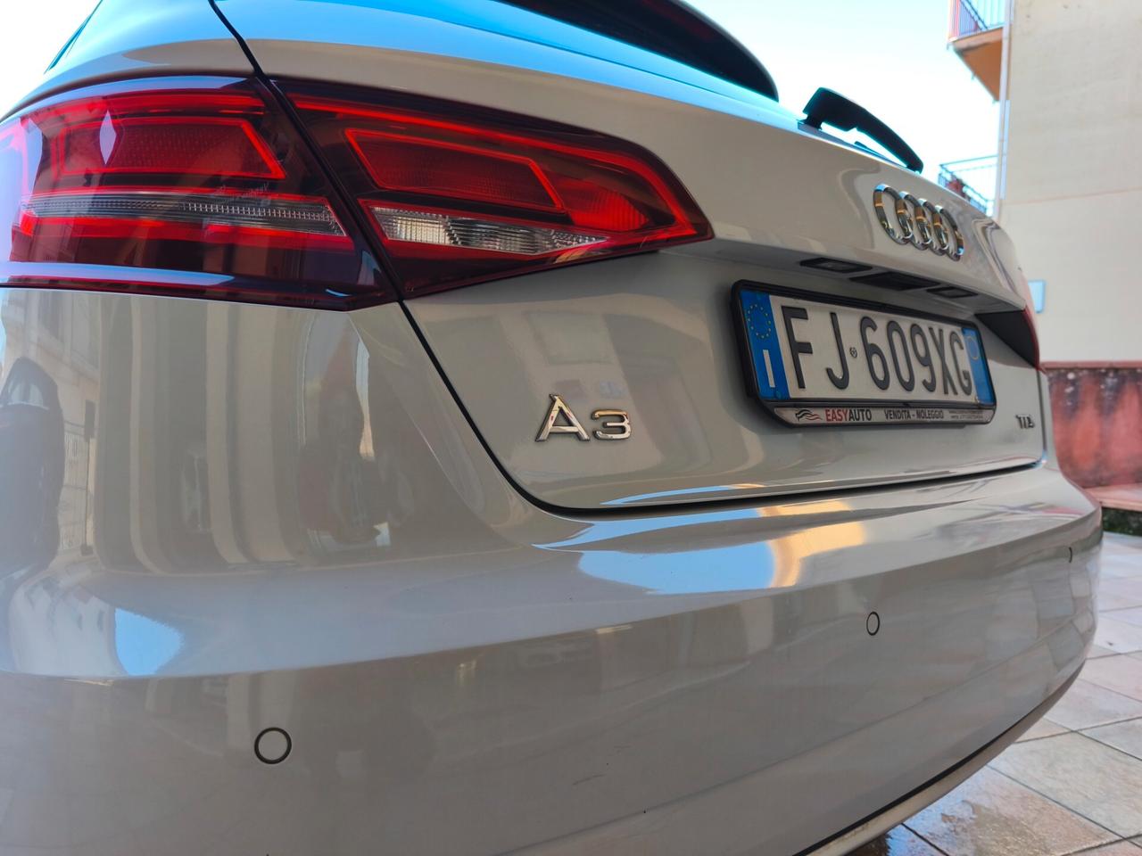 Audi A3 SPB 1.6 TDI Sport COMPRESO PASSAGGIO