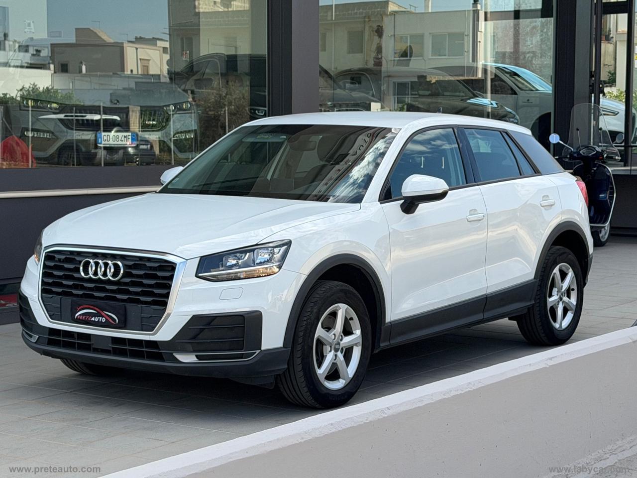 AUDI Q2 30 TDI Business