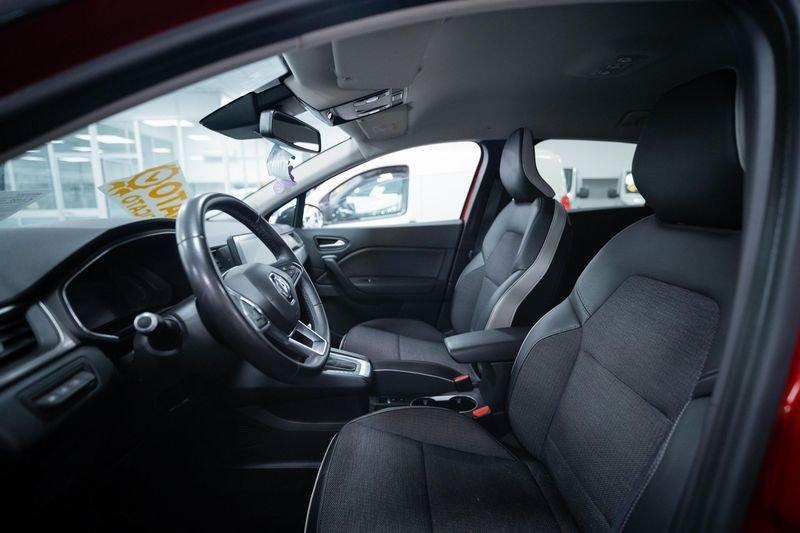 Renault Captur 1.6 E-Tech hybrid Intens 145cv auto