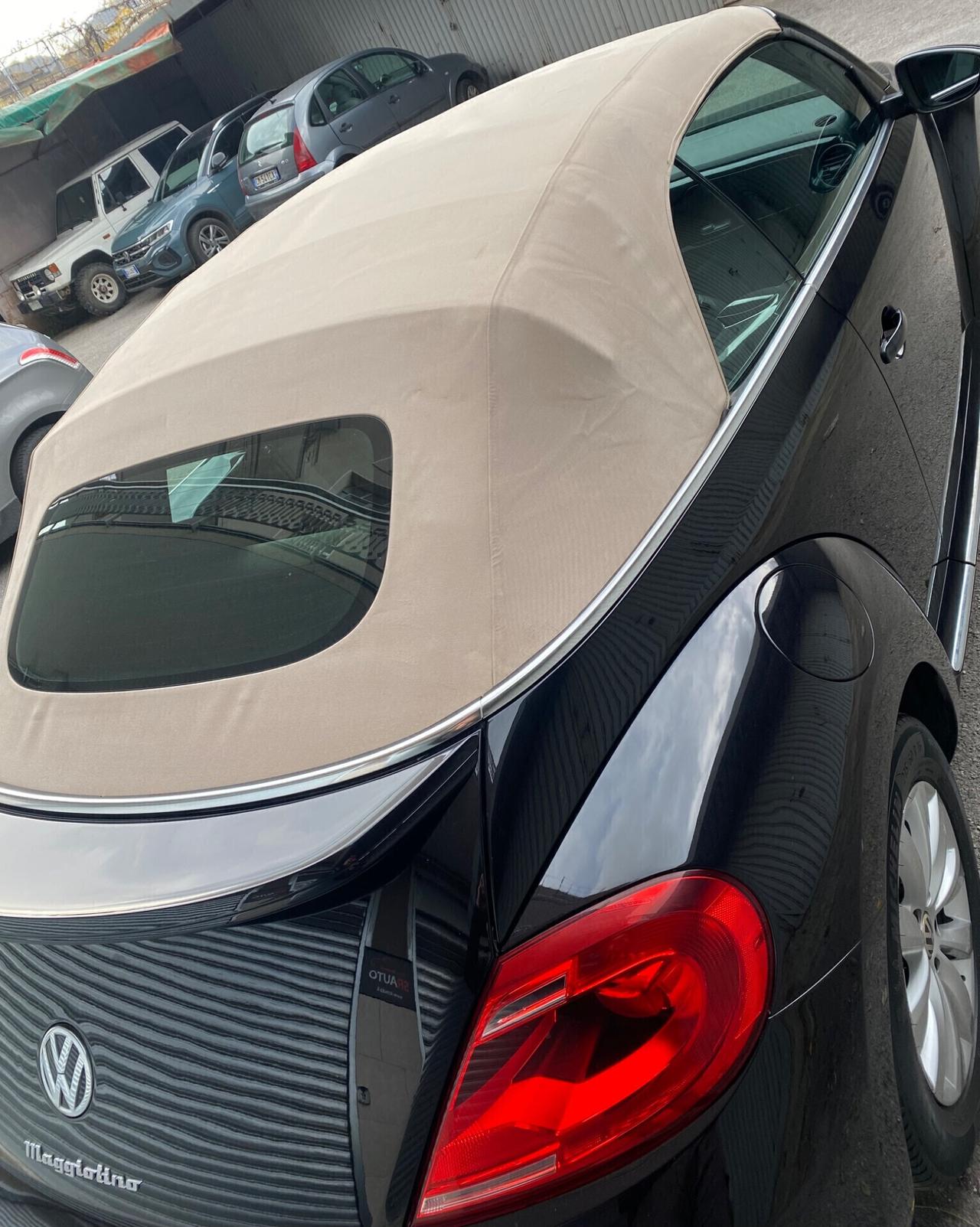 Volkswagen Maggiolino CABRIO 2.0 TDI 110cv Sport