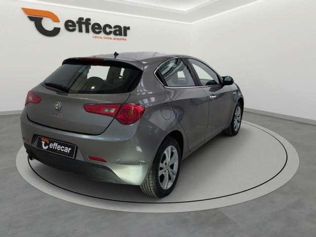 Alfa Romeo Giulietta 1.6 JTDm-2 105 CV Exclusive