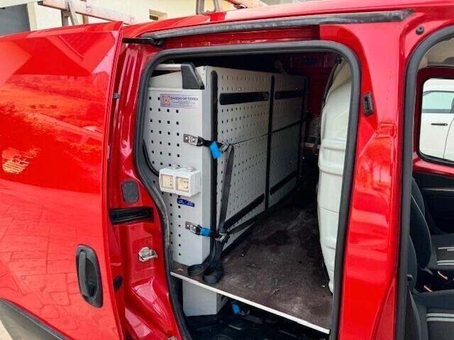 Fiat Fiorino 1.3 MJT 95CV CON ATTREZZ SPEC PER ELETTRICISTI TUBISTI