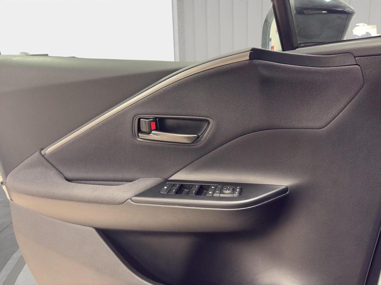 Toyota C-HR 1.8 hv Trend fwd e-cvt