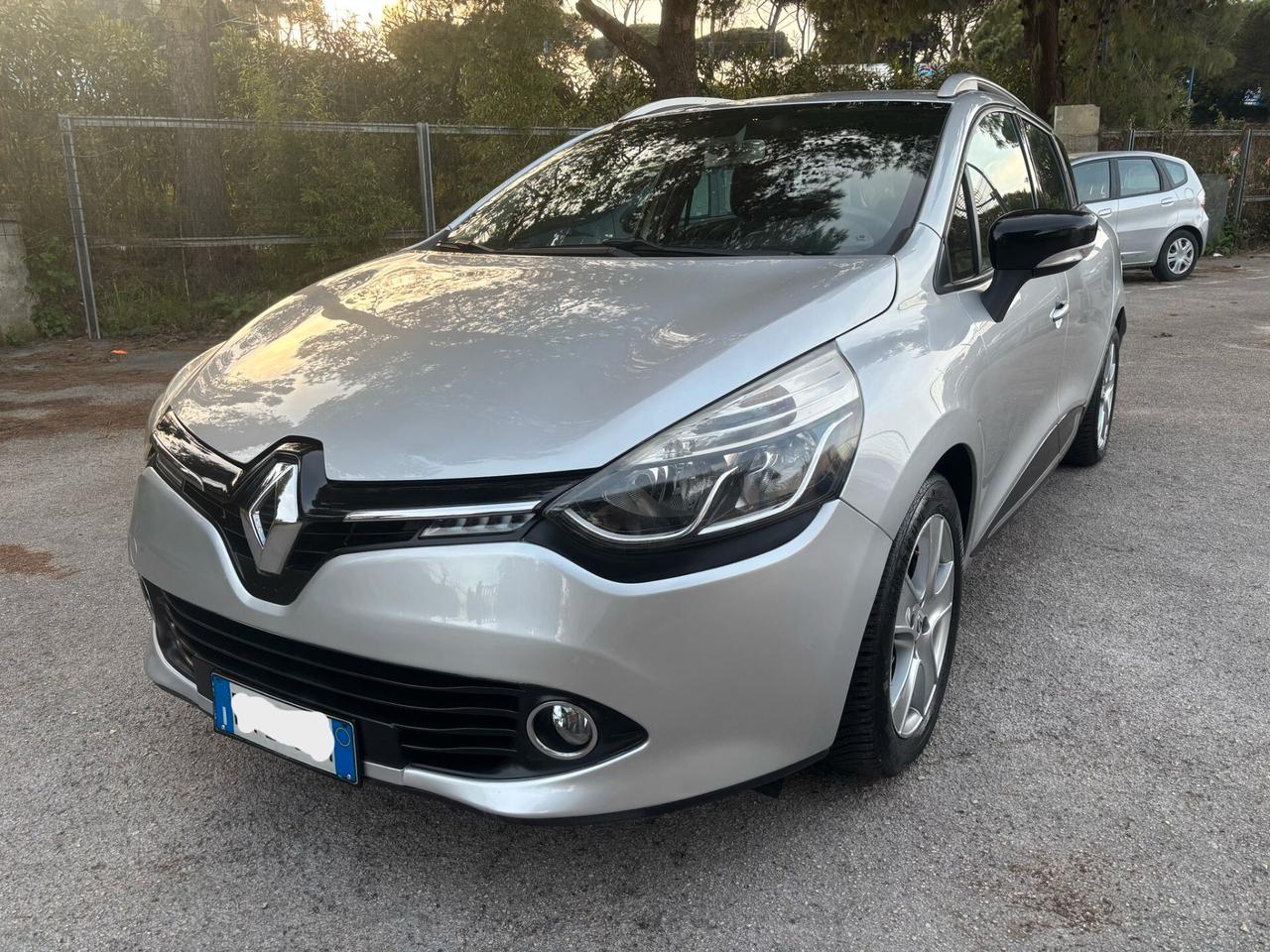 RENAULT CLIO 0.9 TCe SPORTOUR SW - 2013