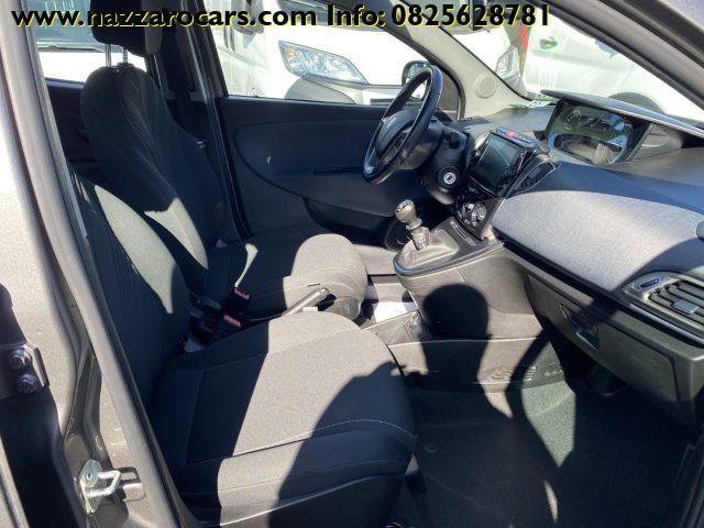 LANCIA Ypsilon 1.0 FireFly 5 porte S&S Hybrid Gold