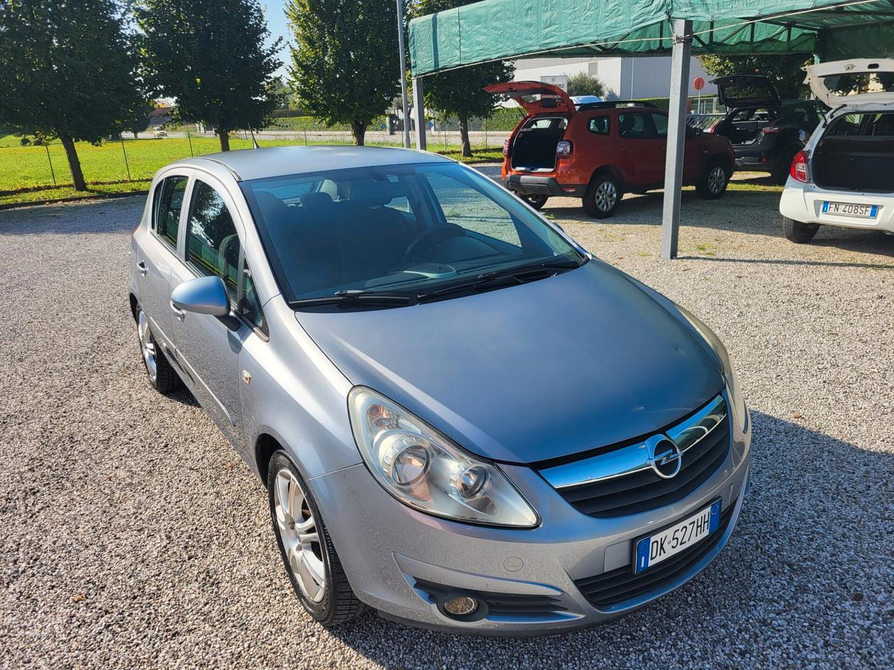 Opel Corsa 1.2 5 porte Enjoy valida x neopatentati