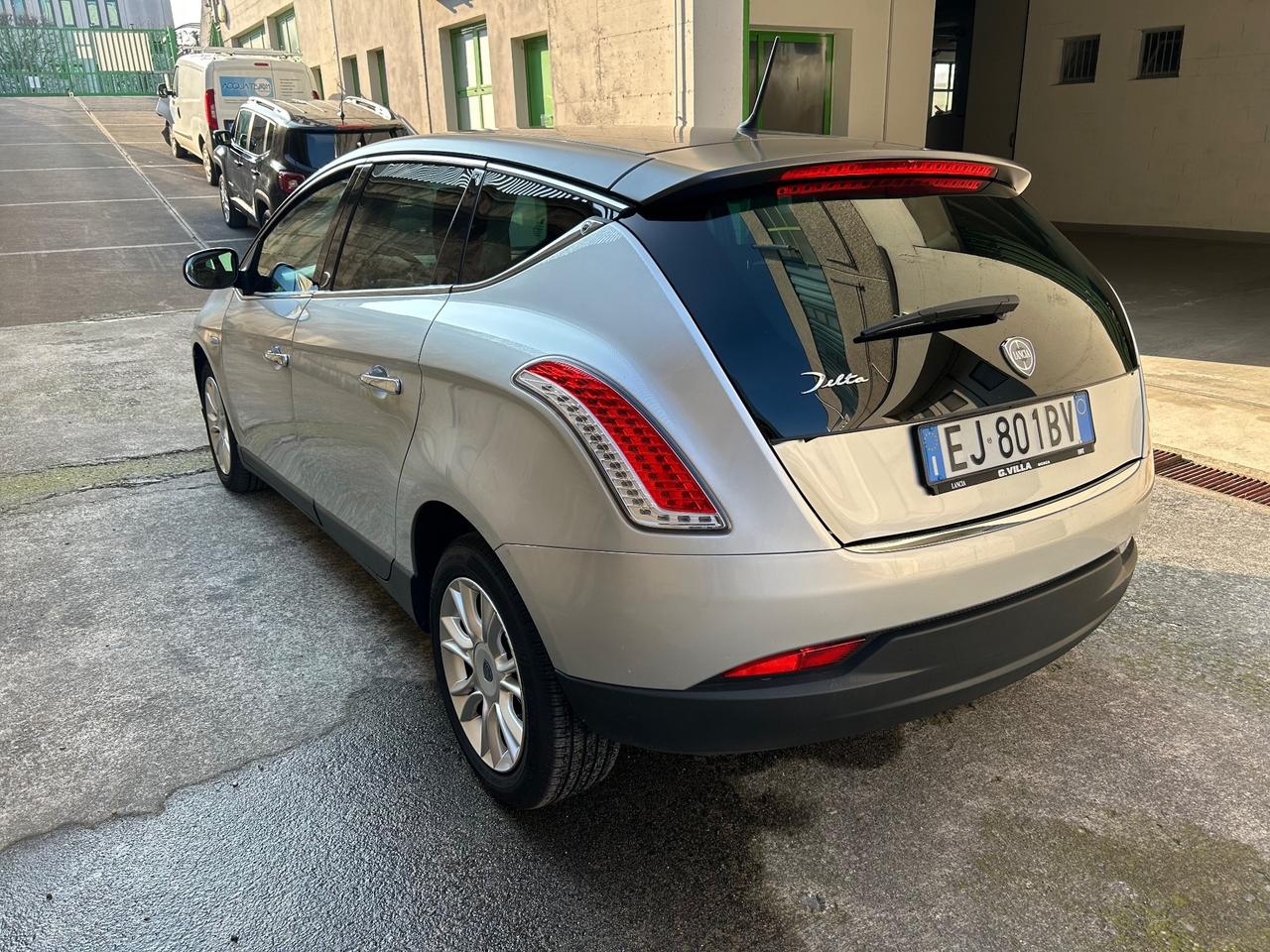 Lancia Delta 1.6 MJT DPF 105 CV Gold