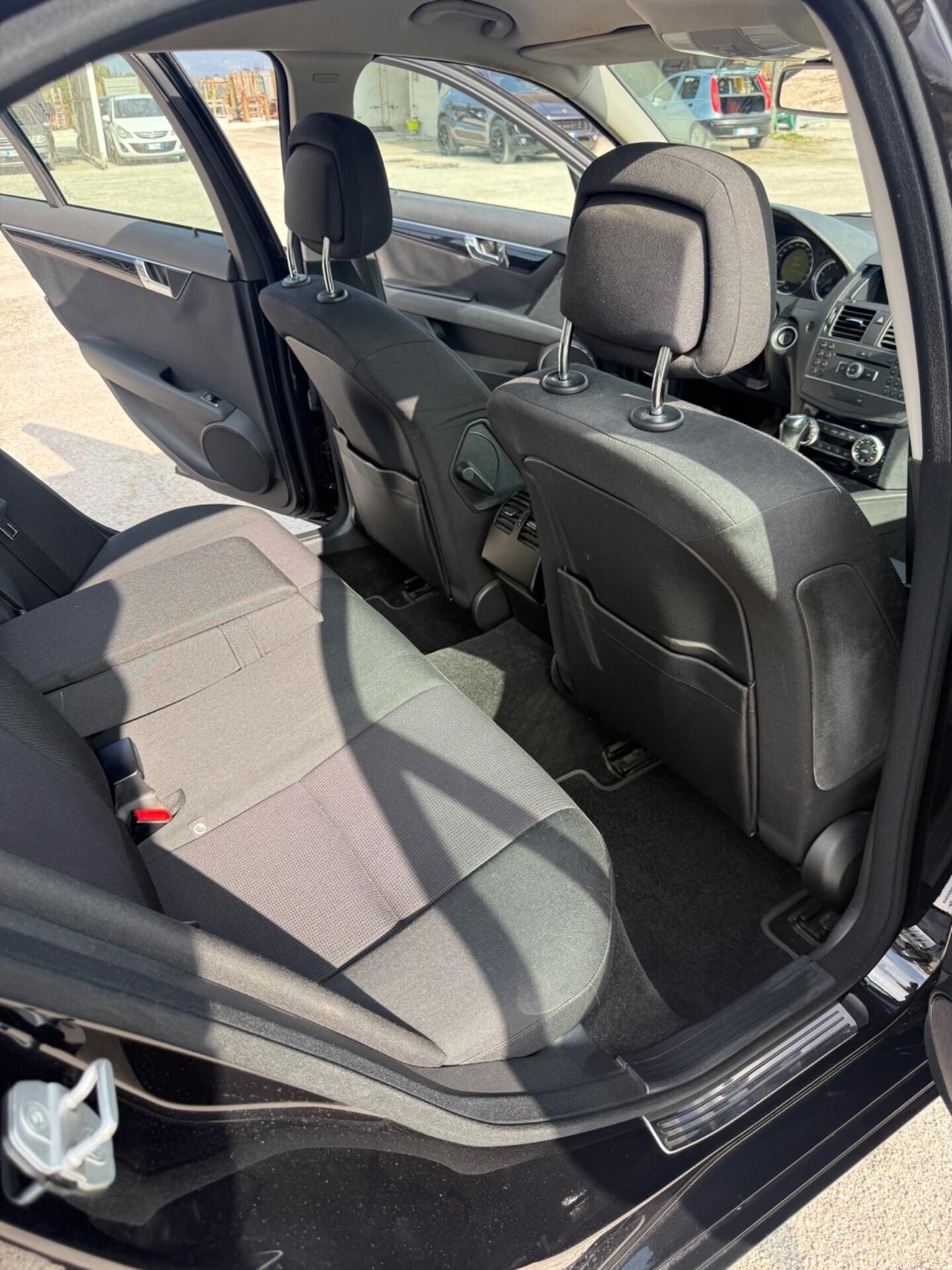 Mercedes classe C 180 CGi 127 milaKM uniproprietario