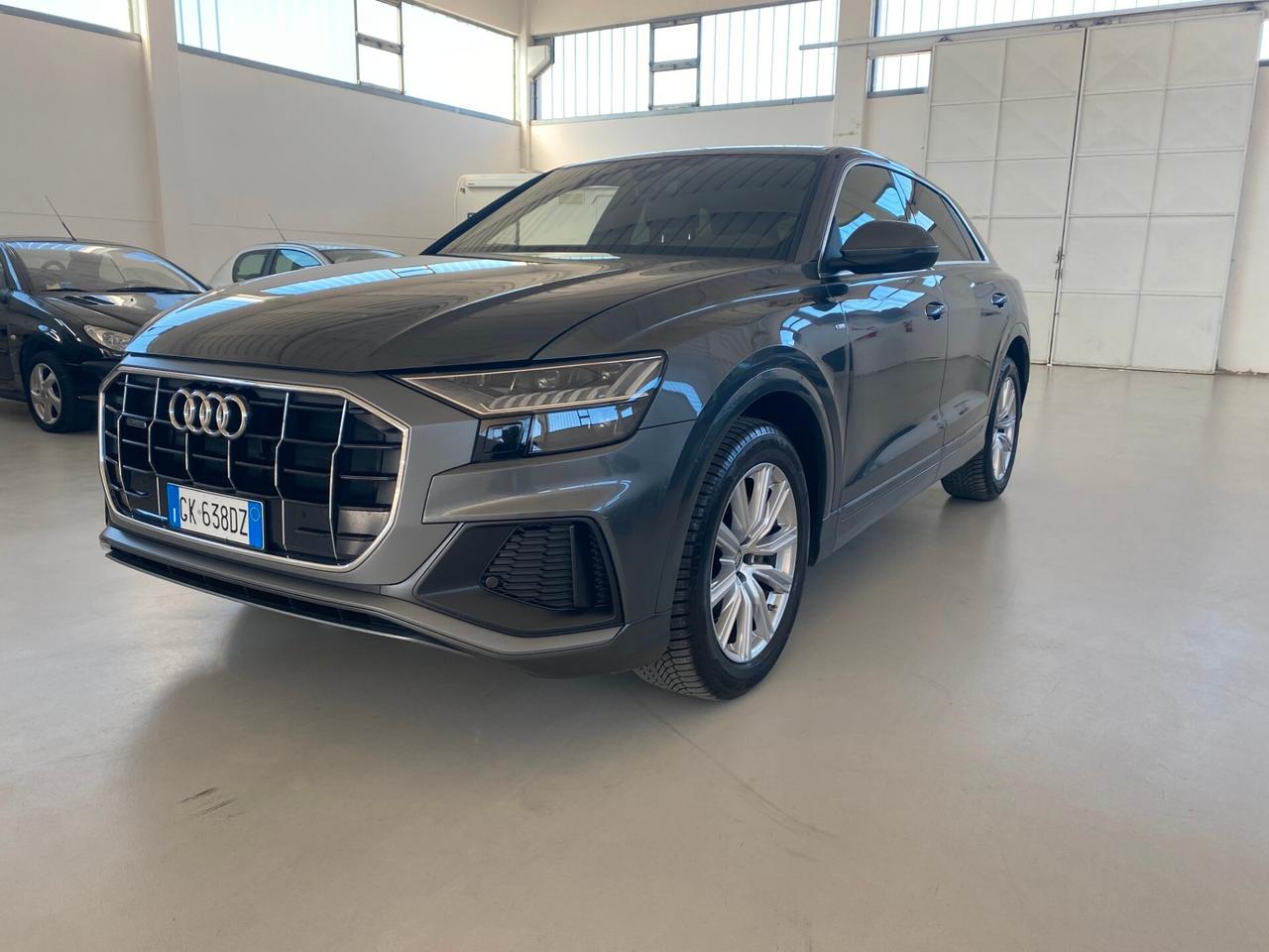 Audi Q8 50 TDI 286 CV quattro tiptronic Sport