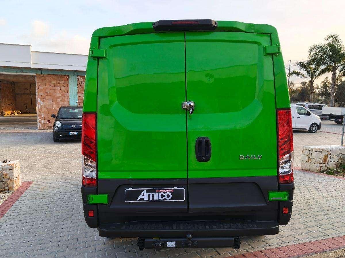 Iveco Daily 35S14 Furgone Medio Tetto Basso Gancio traino