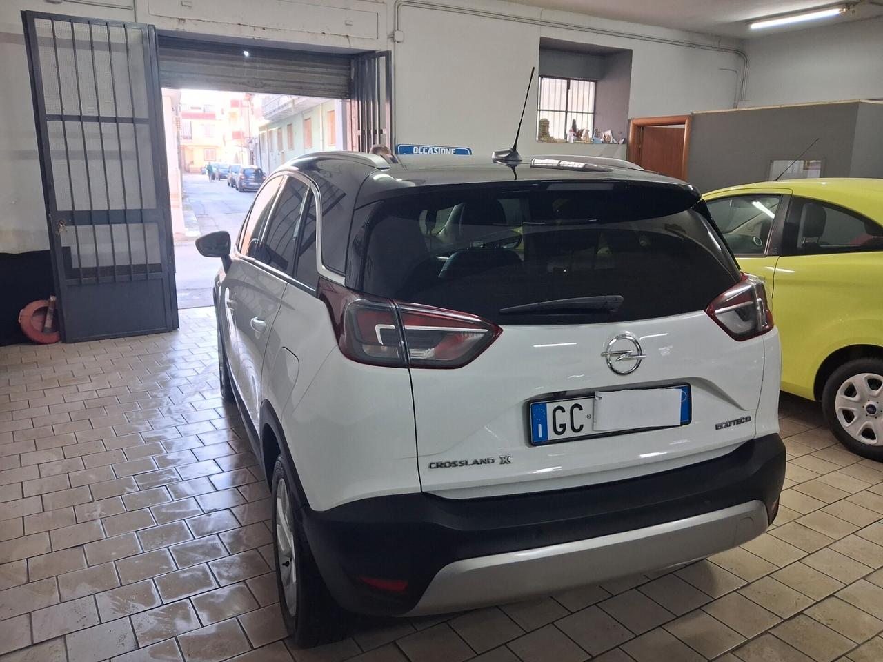 Opel Crossland 1.5 ECOTEC D 110 CV unico prop 2021