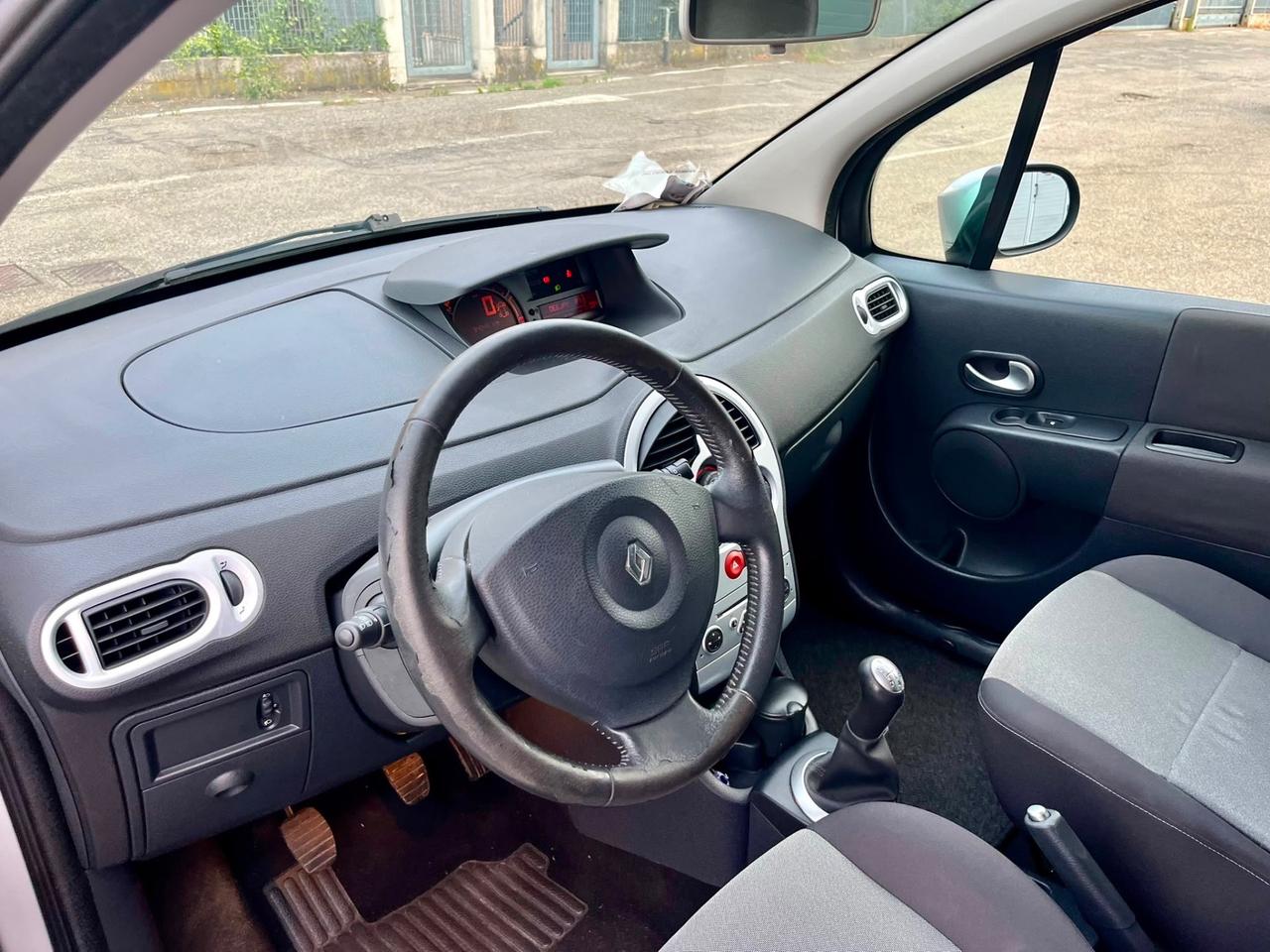 Renault Modus 1.2benz 2010 97.000km tutto fatto