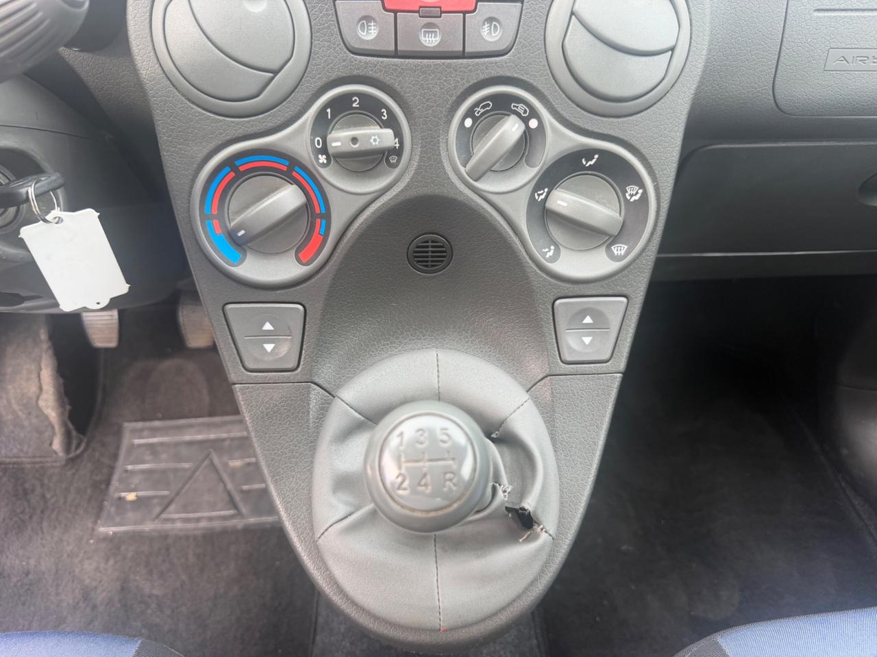 Fiat Panda 1.3 MJT 16V DPF 4x4 Climbing