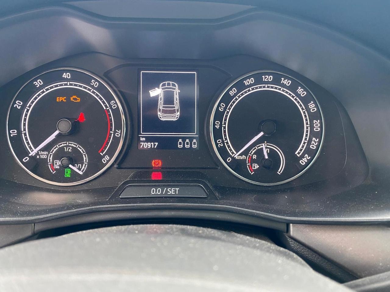 Skoda Kamiq 1.0 G-Tec Ambition (Tetto Panoramico"