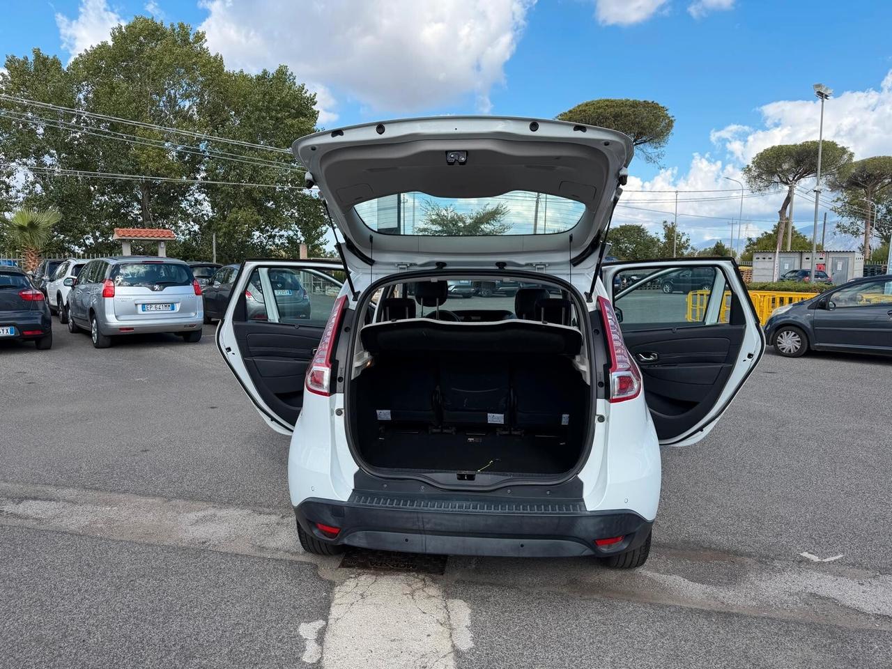 Renault Scenic XMOD 1.6 DCI 130CV LUXE 2011