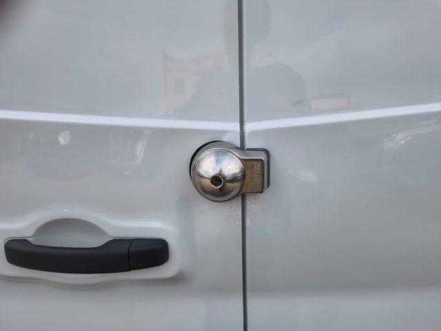 RENAULT Master T27 2.0 dCi 120 CV PC-TN Furgone Ice