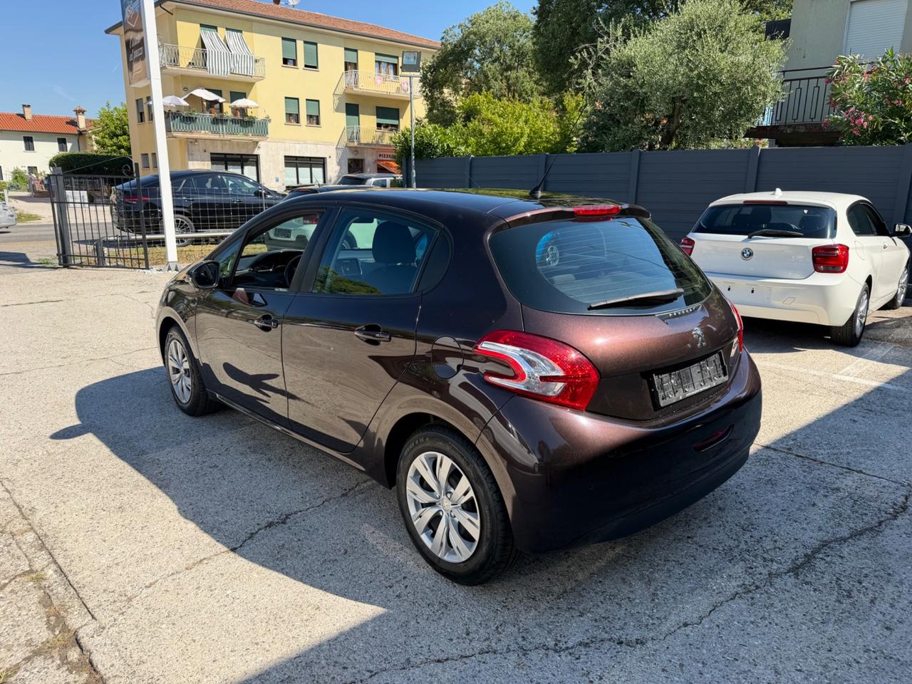 Peugeot 208 1.2 Neopatentati