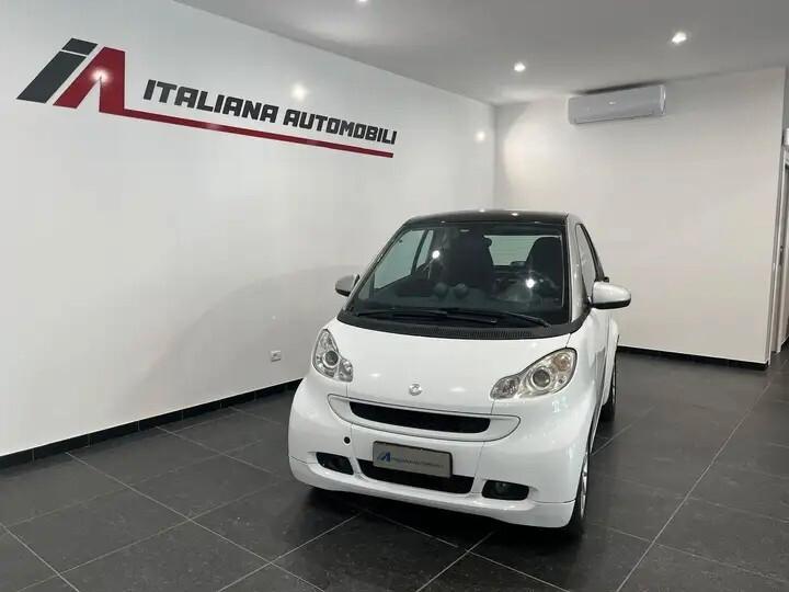 Smart ForTwo 1000 62 kW coupé passion
