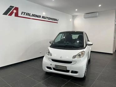 Smart ForTwo 1000 62 kW coupé passion