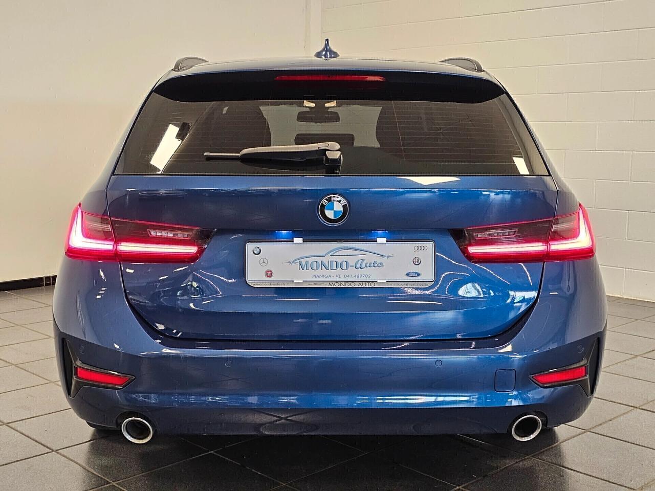 Bmw 320d xDrive 48v Touring Business Adv. 190cv