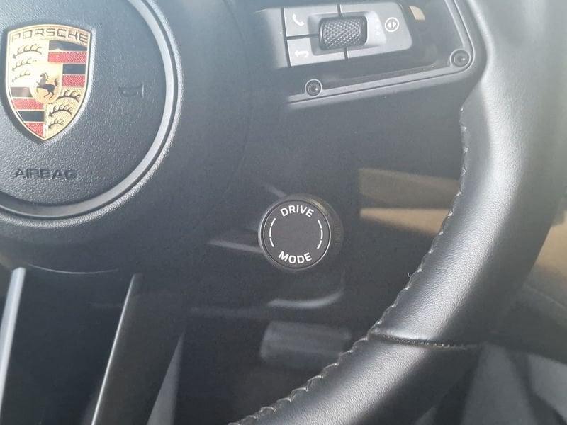 Porsche Taycan 4 Cross Turismo Perf. Battery Plus - IVA Esposta