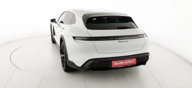 PORSCHE Taycan 4 Cross Turismo