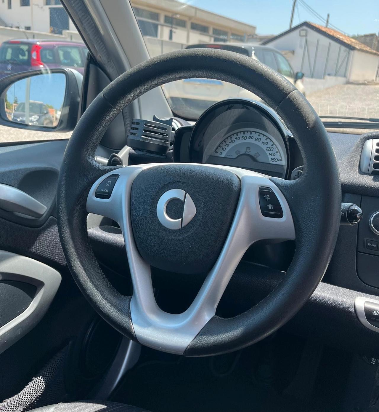 Smart ForTwo 1000 52 kW MHD coupé pulse