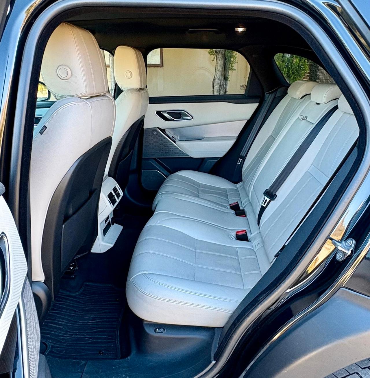 Land Rover Range Velar 2.0D I4 240 CV R-Dynamic SE