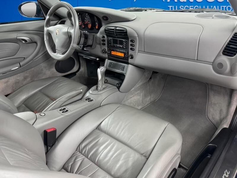 PORSCHE 911 (996) 911 Carrera cat Coupé