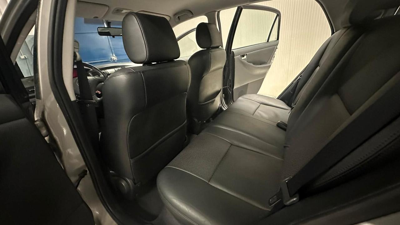 Toyota Corolla 1.8 16V 5 porte TS 192 CV