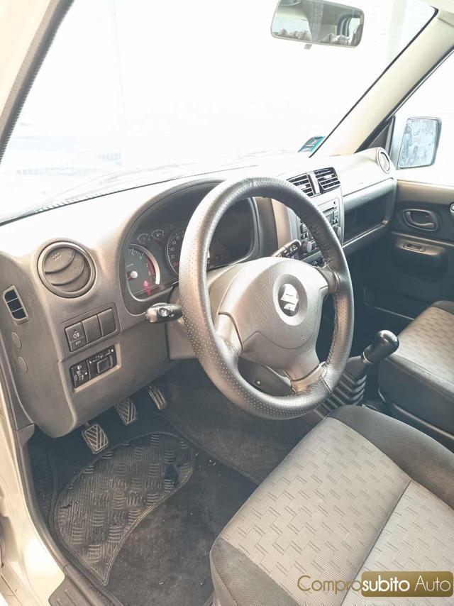 SUZUKI Jimny 1.5 DDiS cat 4WD JLX