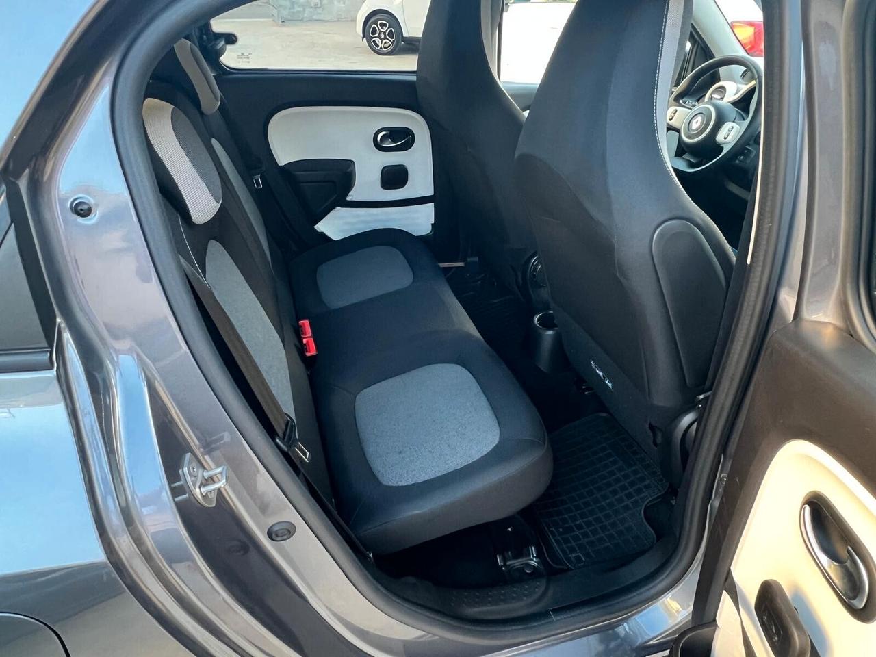 Renault Twingo Limited 73 cv