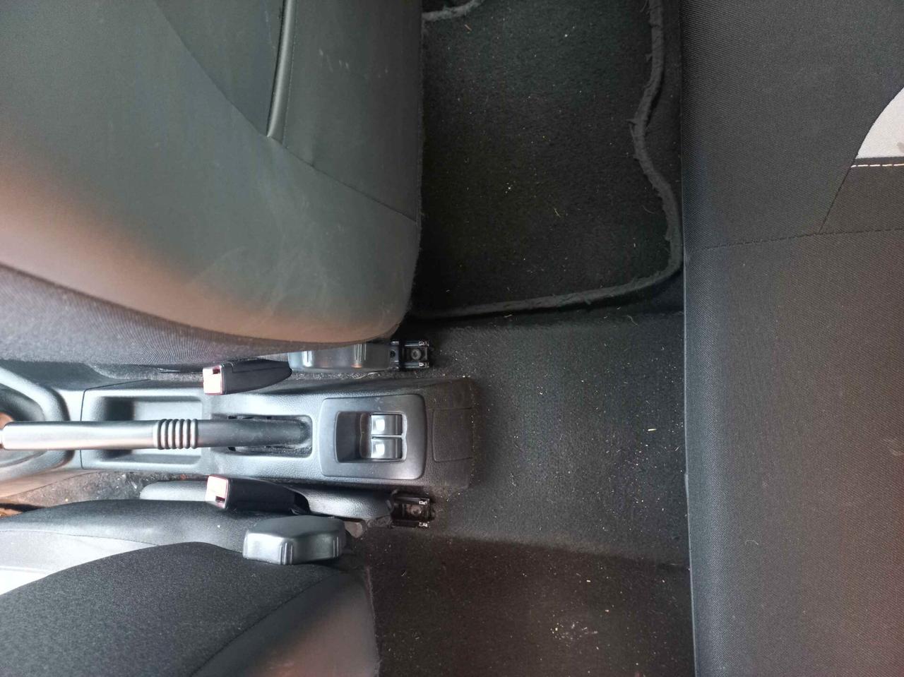 Dacia Sandero 1.5 dCi 8V 75CV Lauréate N1