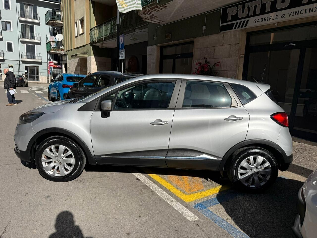 Renault Captur 0.9 90 CV Energy R-Link 63.500 KM
