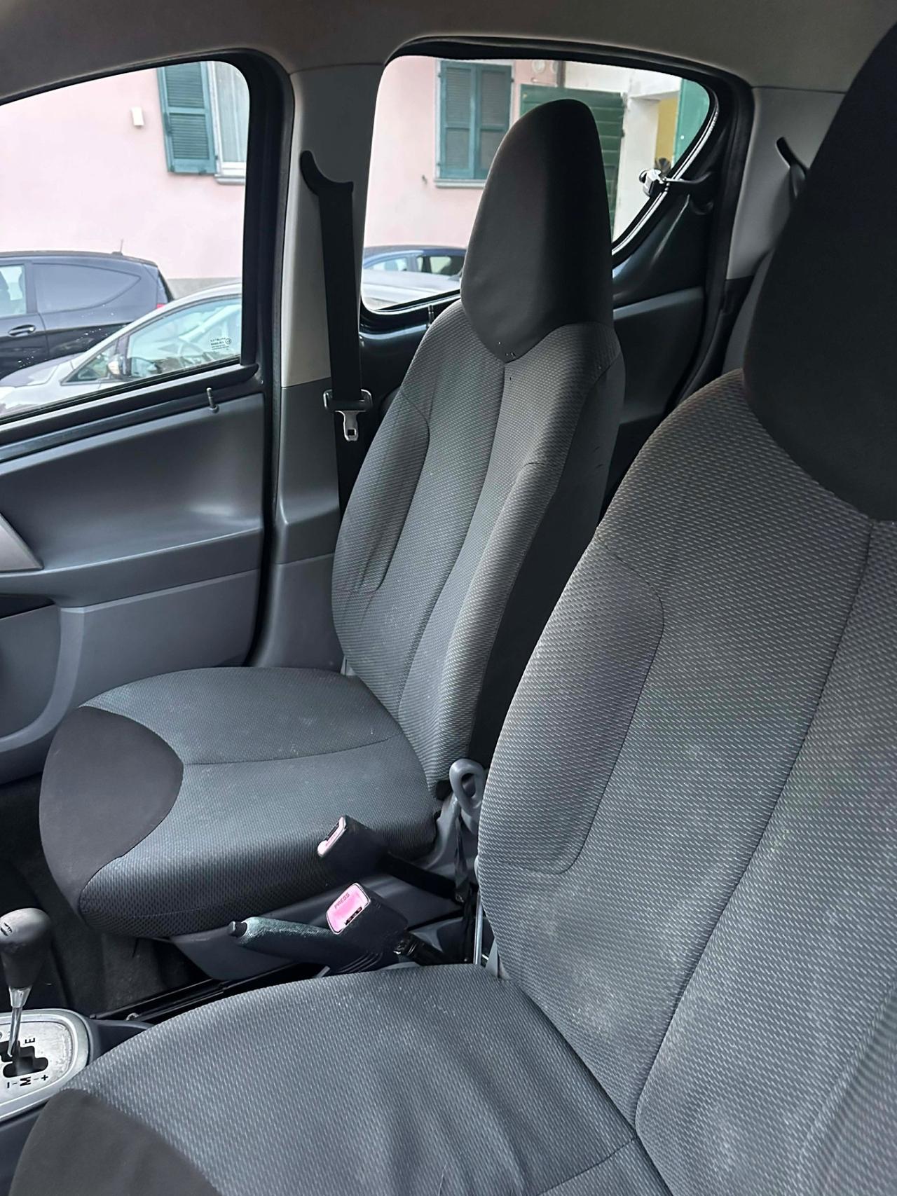 Toyota Aygo 1.0 12V VVT-i 5P NOW AUTOMATICA NEOPAT