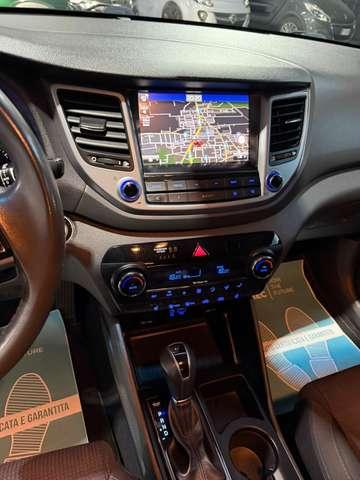 Hyundai TUCSON Neopatentati Cambio Automatico Navigatore